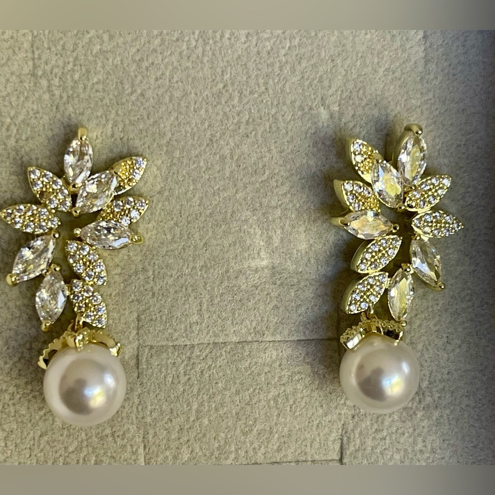 Material 14k gold platingMetal type Brass plated gold Back Finding Push Back - Picture 6 of 8